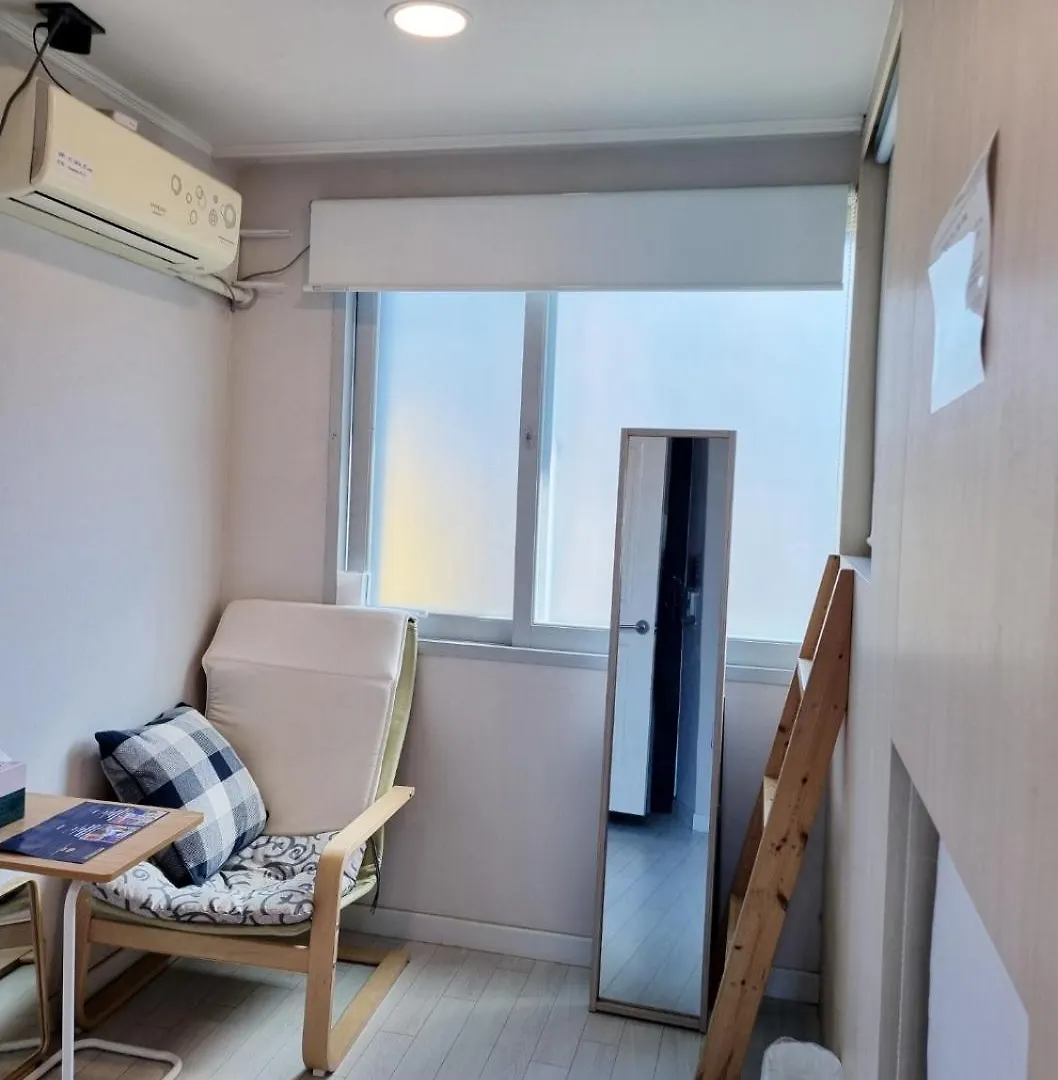 Gangnamstay - Foreign Female Only Seoul South Korea